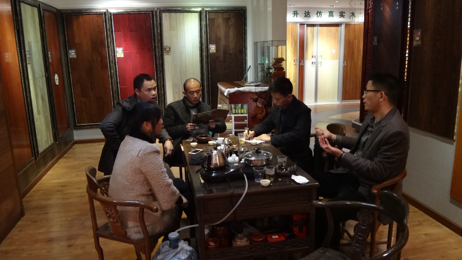 商業地產策劃具體做什么？（商業地產企劃做什么）